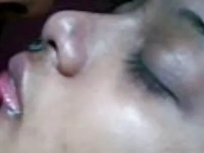 ऑफिस मध्ये काम करणारा सहकारी