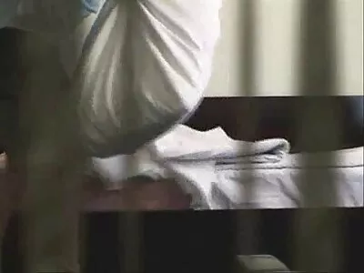 महिला तिच्या पुच्ची चाटतात